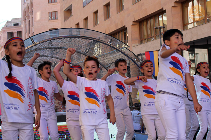 National song and dance performances in Yerevan - Yerevan 2799th birthday