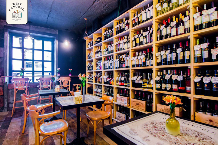 Where to hang out in Yerevan, Armenia - Wine Republic bar