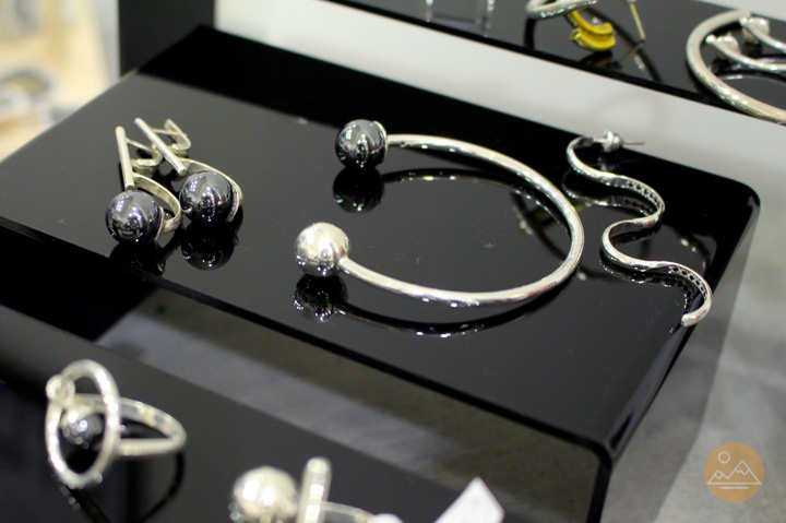 Armenian jewelry best sale brands