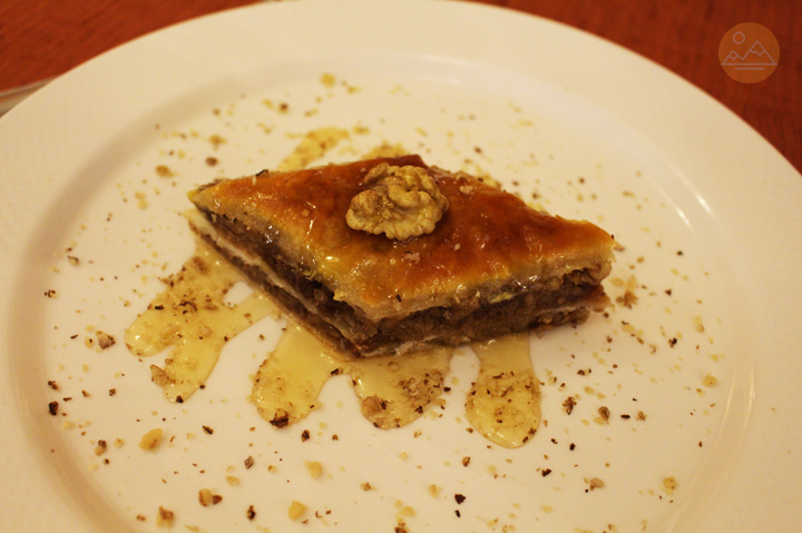 Pakhlava, bakhlava - traditional Armenian pastry