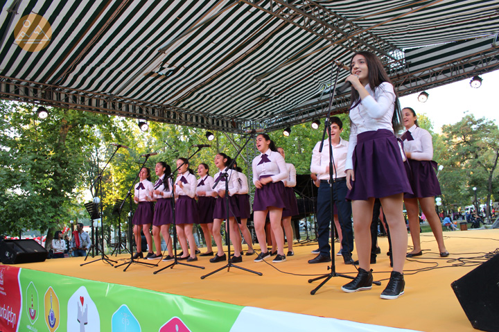 Komitas park, Yerevan - live concert, Armenia