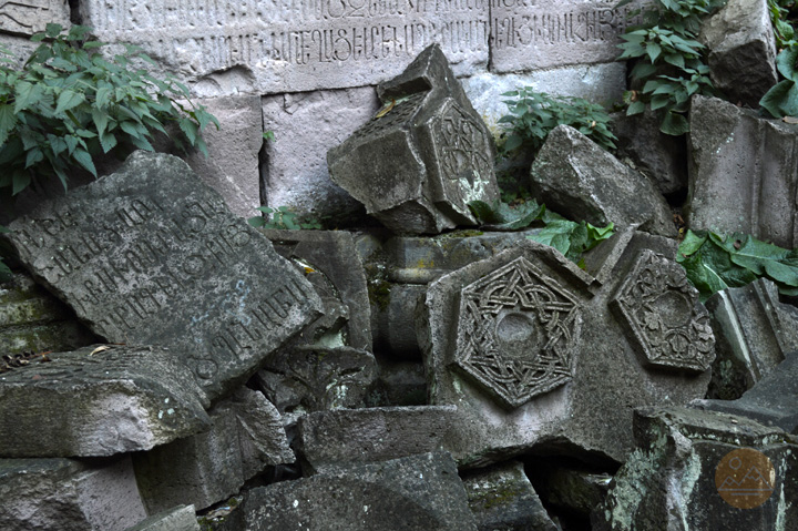 Bardzrakash Surb Grigor Monastery - carvings on the walls, Armenia