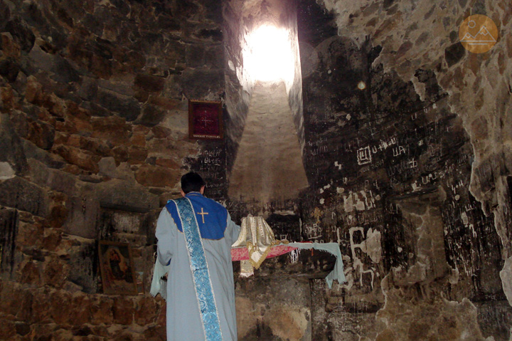 Hiking to Shativank monastery - travel to Armenia